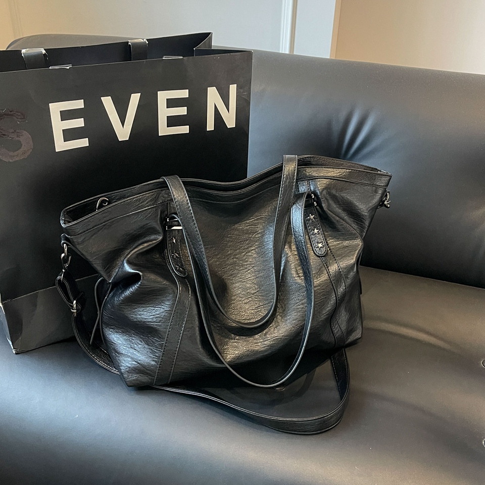 Grote zwarte schoudertasjes vo - Luxury Bags Of 2026 recensie en prijs