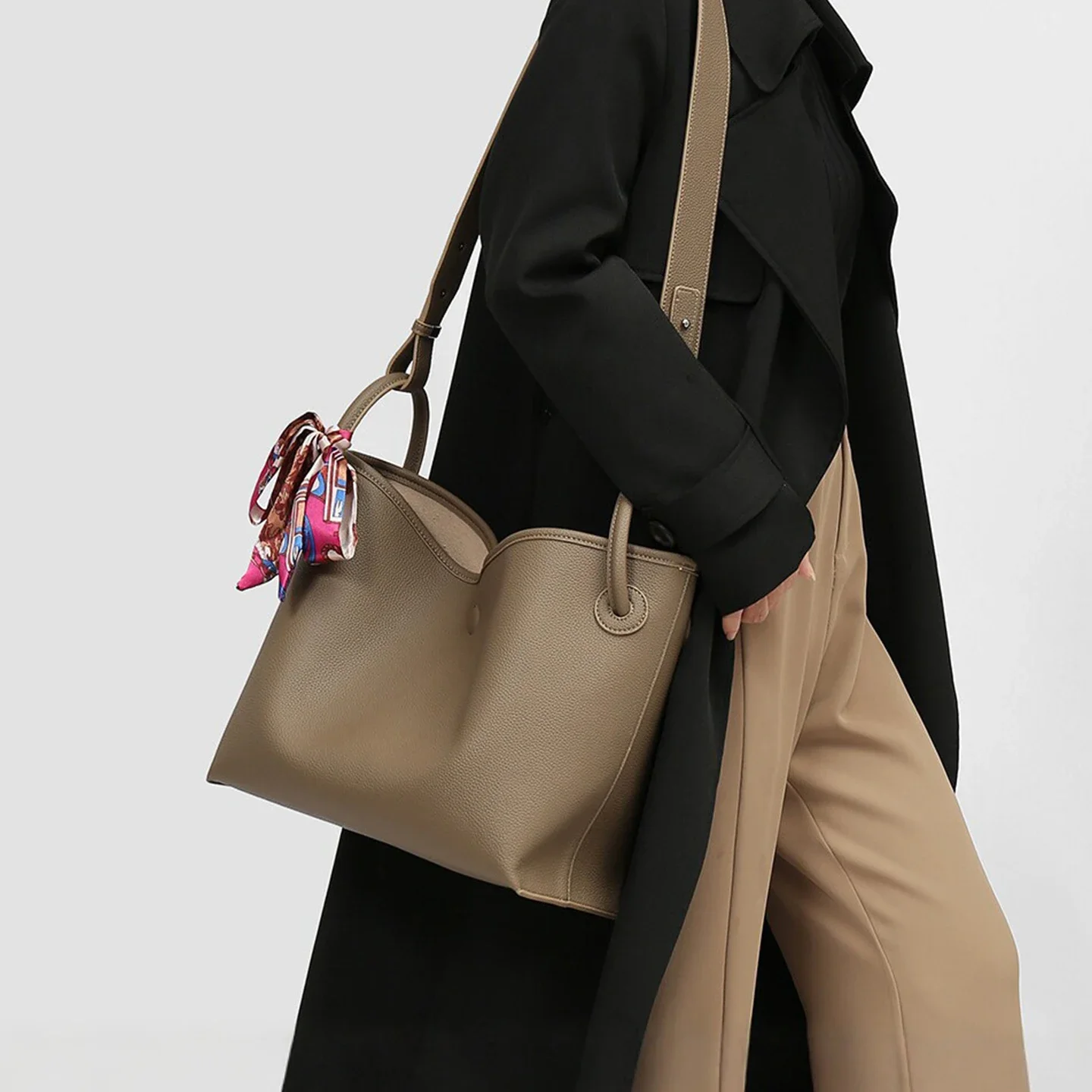 Luxe dames handtas van PU leer - Luxury Bags For You recensie en prijs